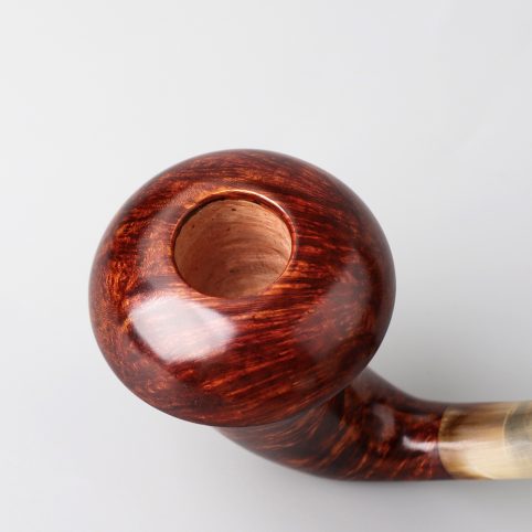 classic Sherlock Holmes Calabash pipe