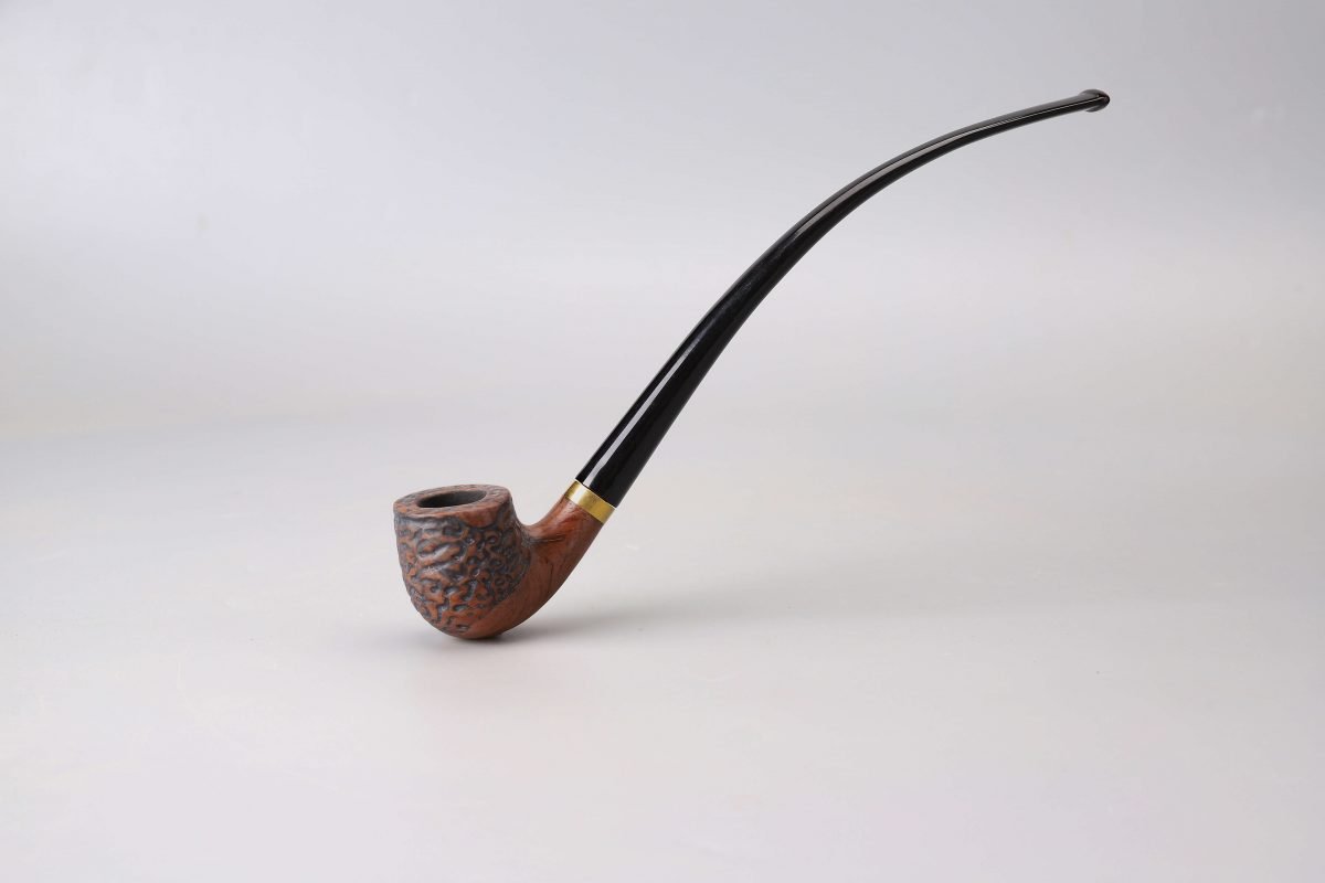 What is an oriental pipe called?