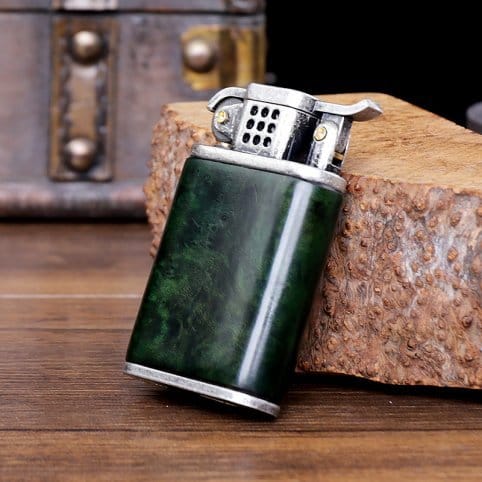 Handmade Wooden Green Lighter - Imagen 6
