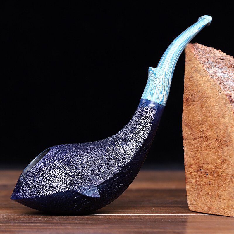 Whale Pipe