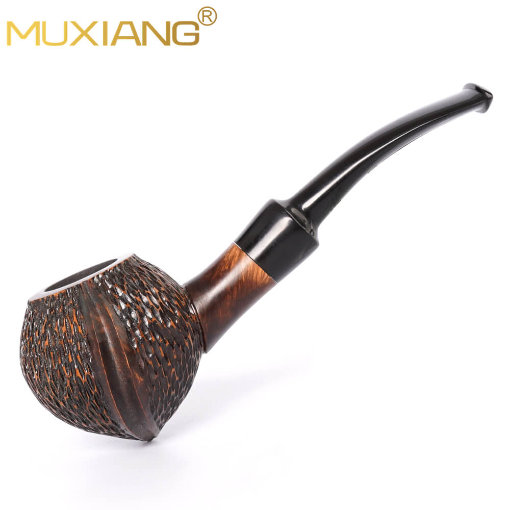 Sculpted Freehand Tobacco Pipe