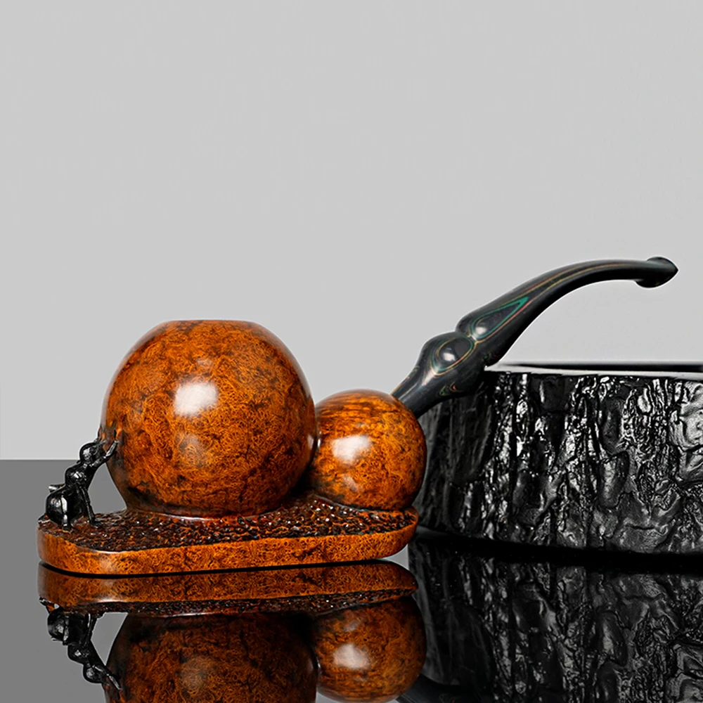 Briar Gourd Tobacco Pipe with Colored Cumberland Pipe Mouth