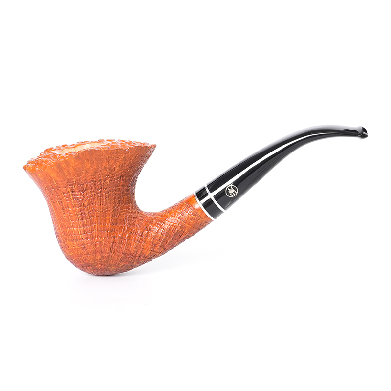 Sandblasting Handmade briarwood pipe