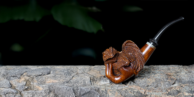 HAND CARVED PIPE